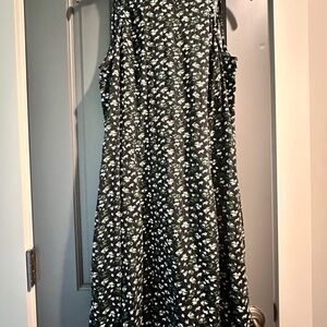 Old Navy XS Black Floral Sleeveless Mini Dress